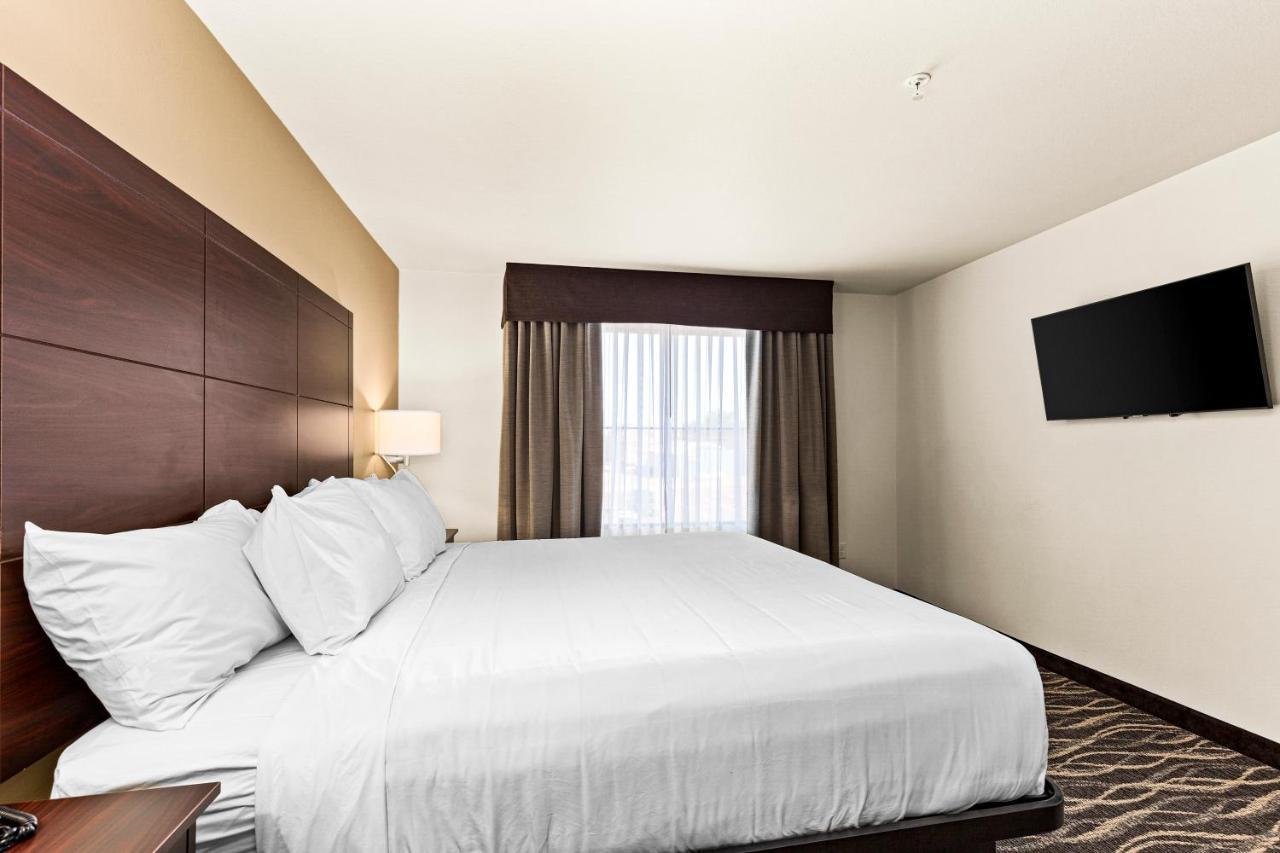 Cobblestone Hotel & Suites - Ottumwa  Kültér fotó