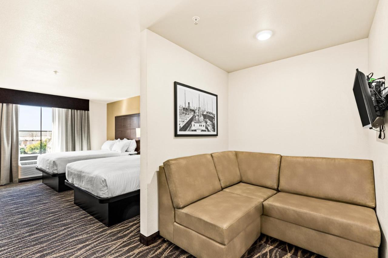 Cobblestone Hotel & Suites - Ottumwa  Kültér fotó