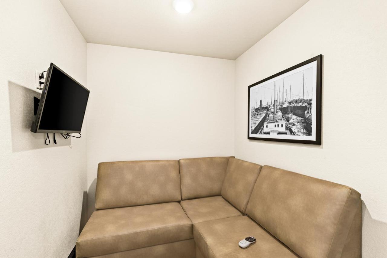 Cobblestone Hotel & Suites - Ottumwa  Kültér fotó